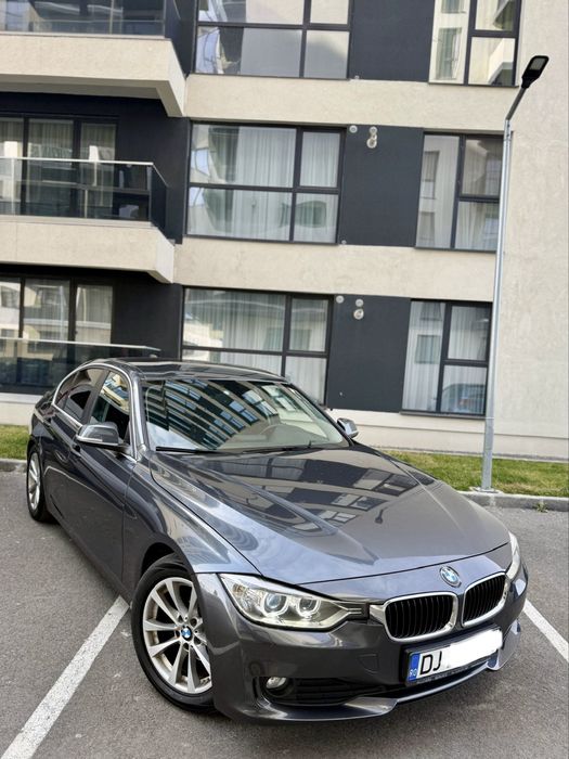 BMW Seria 3 F30 320D 184 CP AUTOMAT Proprietar