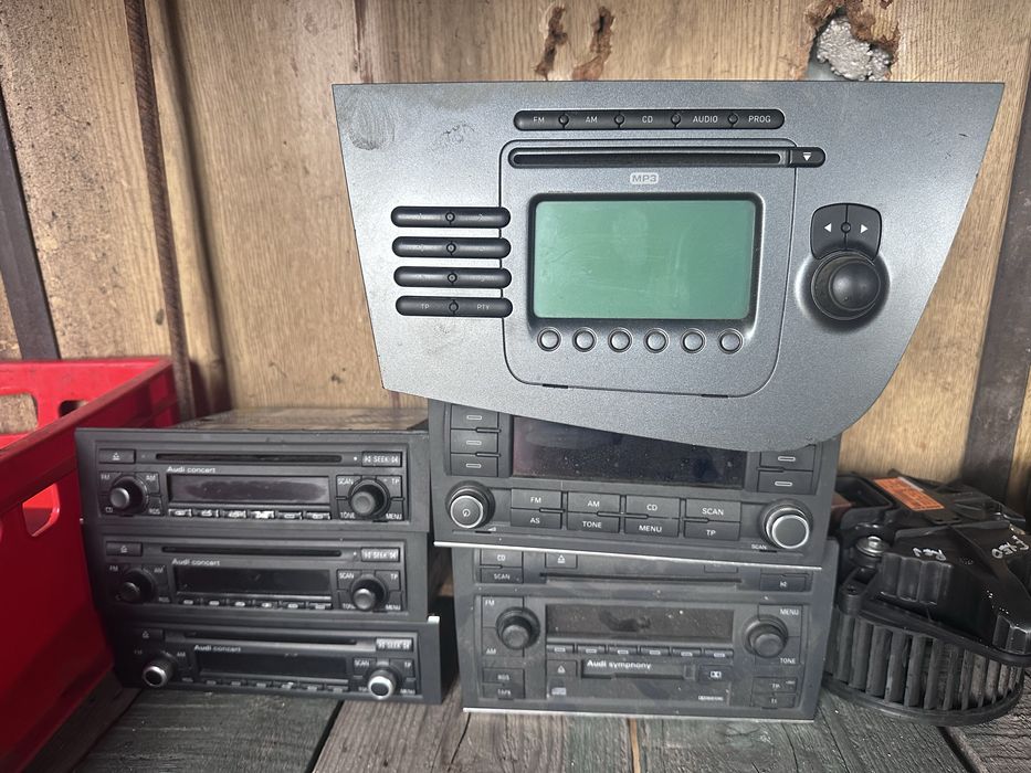 Нави,радио Audi A4 Seat Exeo Leon