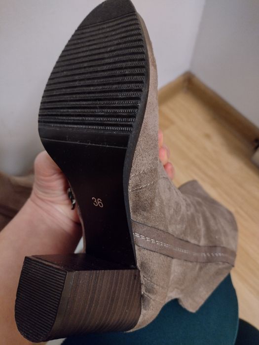 Oferta cizme îmblănite!