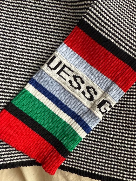 Дамски пуловер Guess