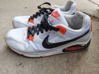 Adidasi NIKE marime 47
