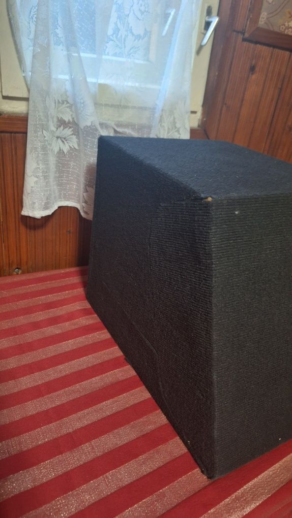 170 lei Subwoofer JBL 300w Rms alpine kicker hifonics