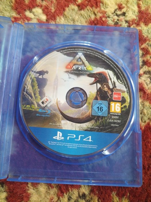 Vand ps 4+volan cu schimbator