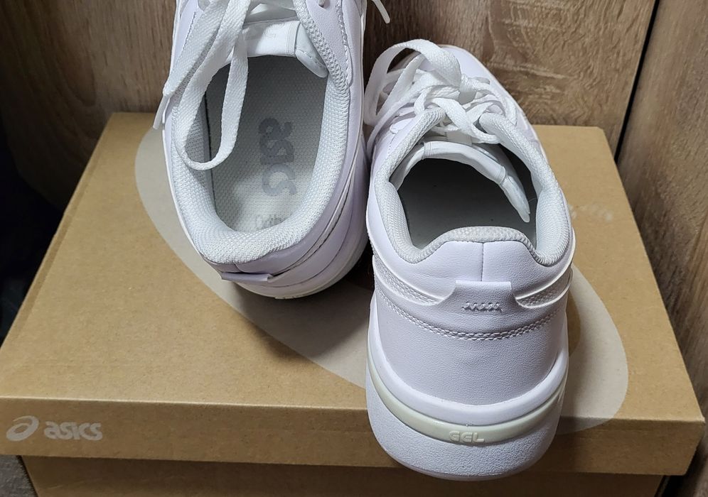 Спортни маратонки