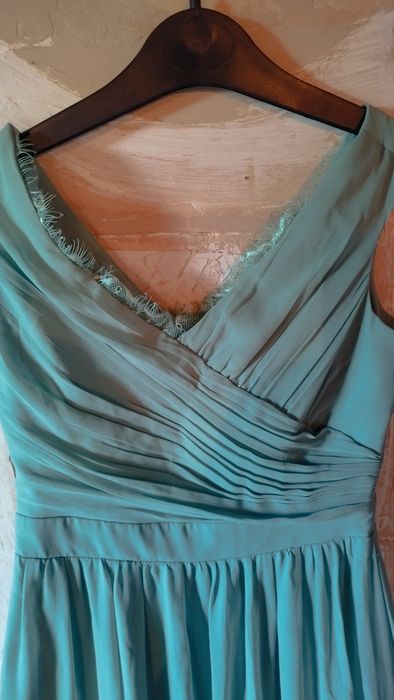 Дълга официална рокля