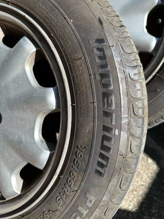 Летни Гуми с джанти за Мерцедес