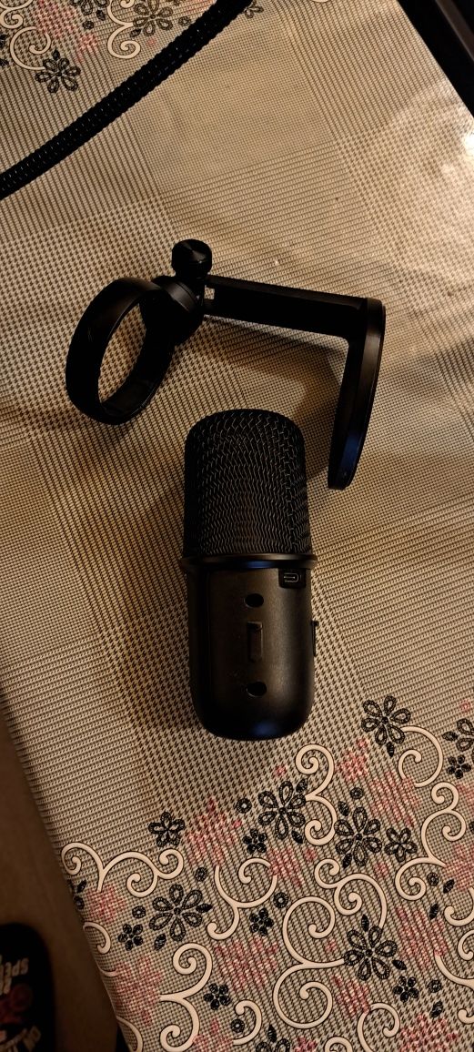 Microfon HyperX SoloCast, USB, plus suport microfon