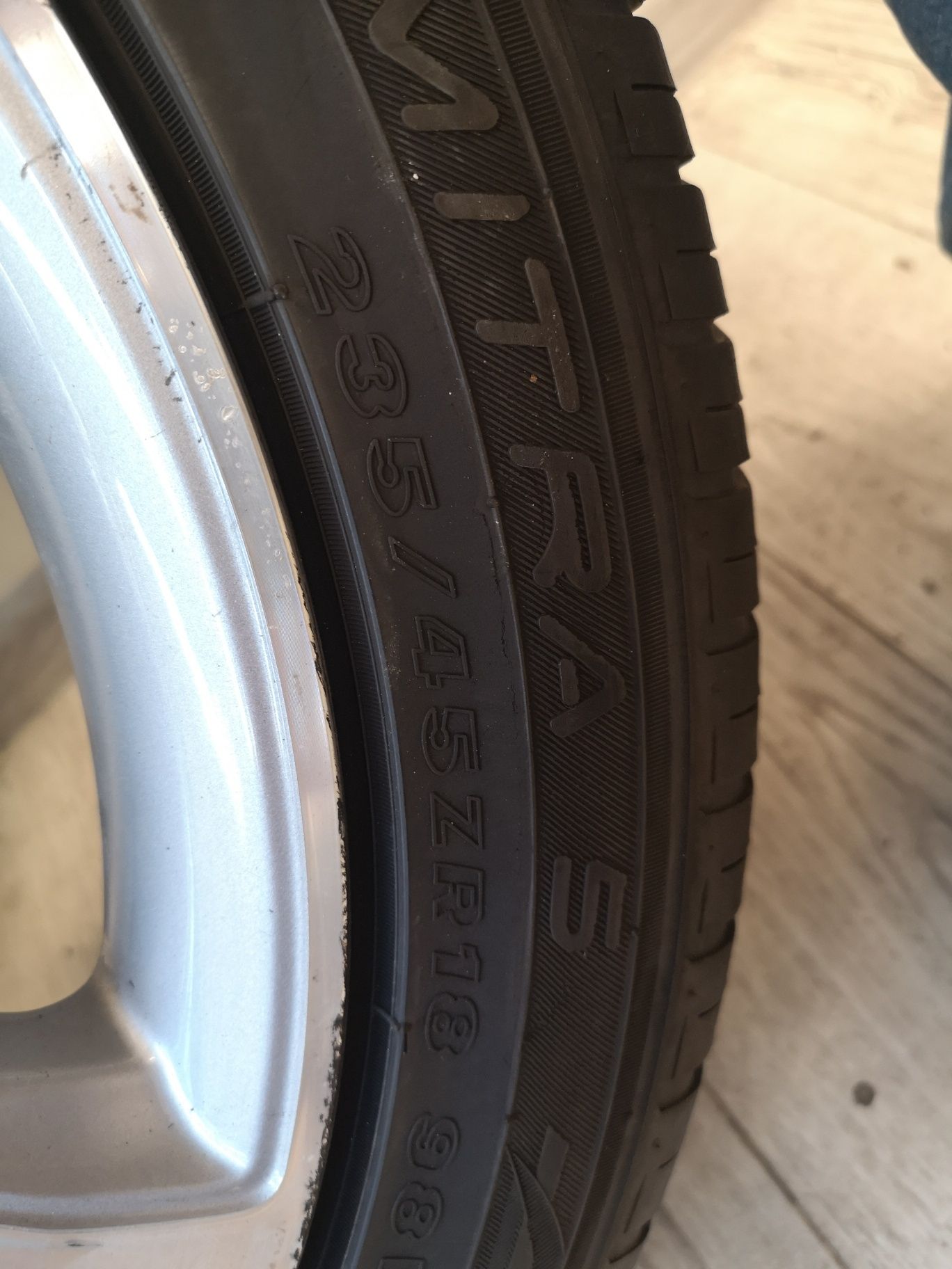 235/45/18 Maxxis Premitra 5