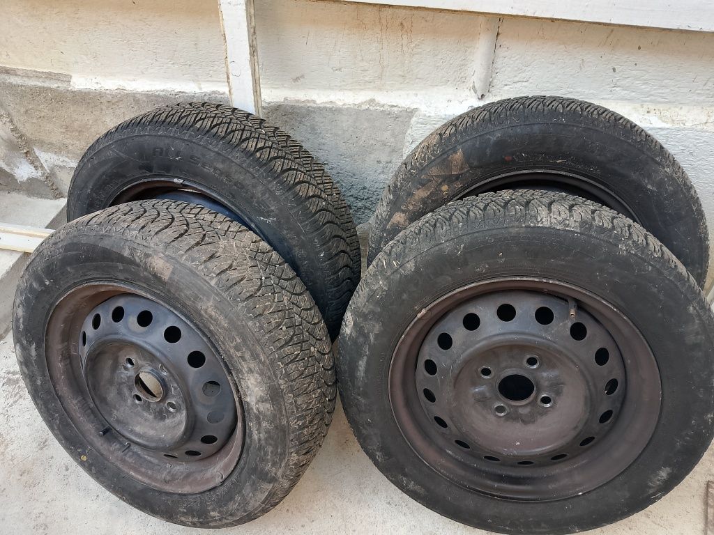 Гуми с джанти 175/65R14 T82 Westlake всесезонни
