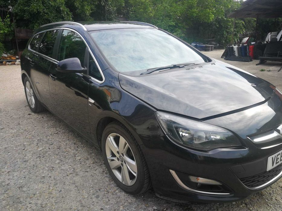 Fata completa / Piese Dezmembrari  Opel Astra J  1.7 CDTI A17DTF
