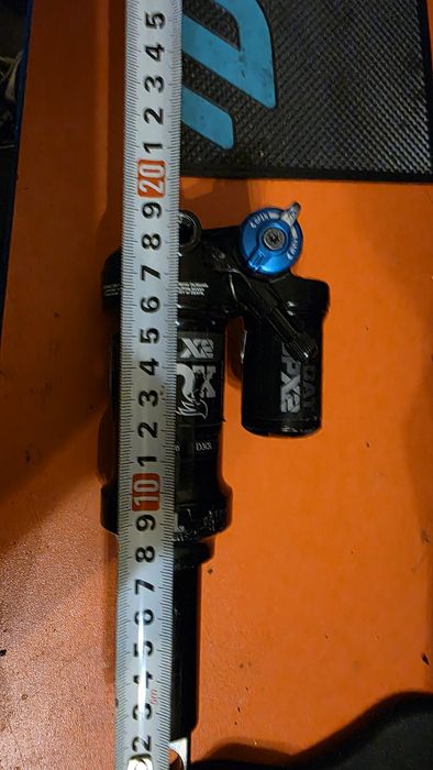 Suspensie fox trunnion