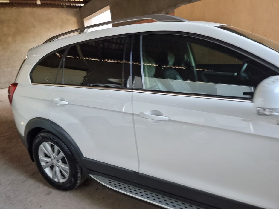 Продаеться Chevrolet Captiva 4