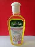 Олио за коса,обогатено с чесън Vatika Naturals Dabur 200 мл.
