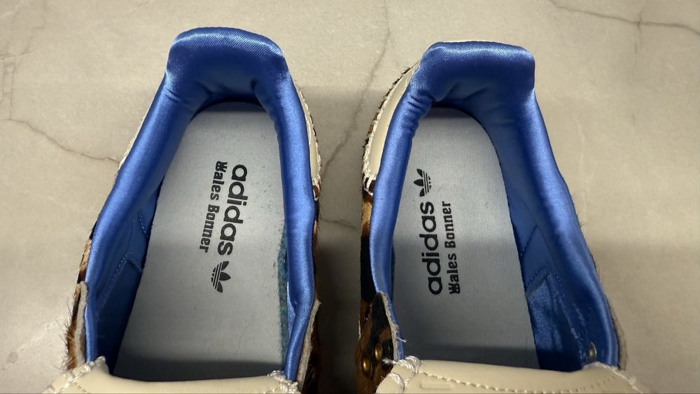 Маратонки Adidas с животинска шарка