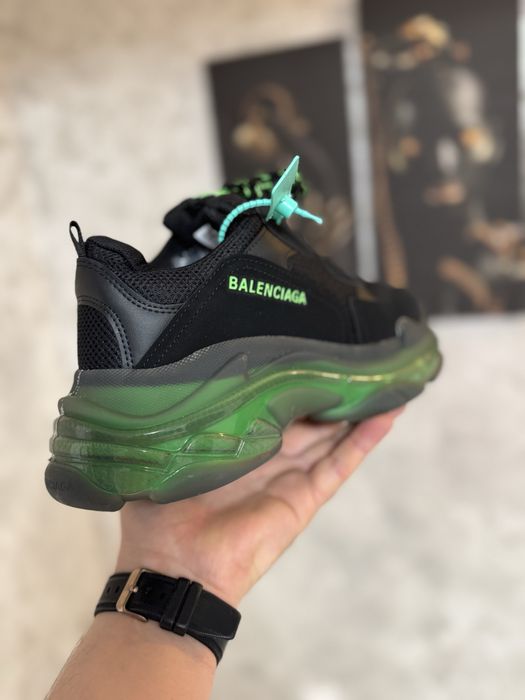 Adidasi Unisex Balnciaga Triple S Negru & Verde!