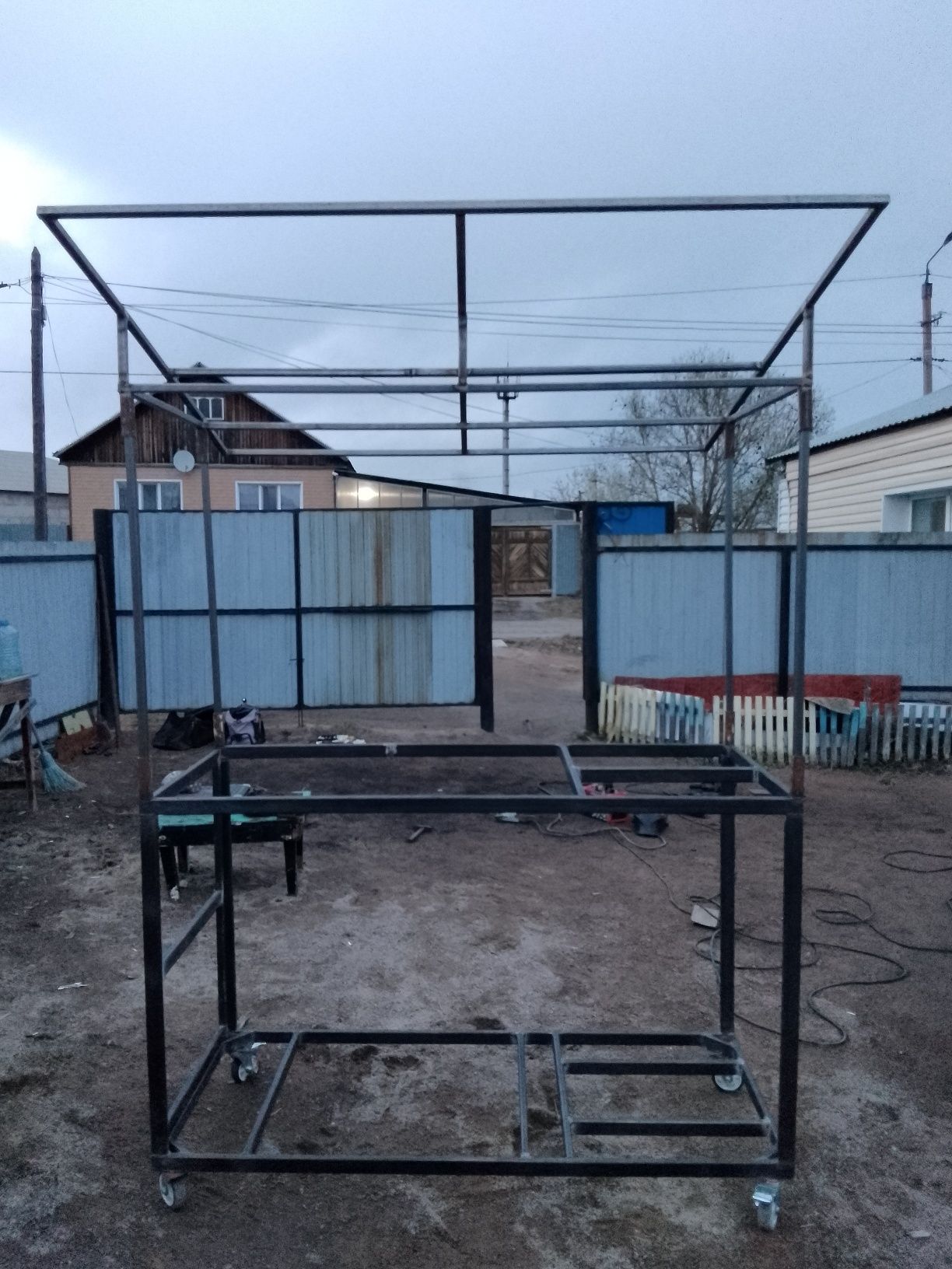 Сварочные работы  24/7 металла а так же нержавейки  праздников и выход