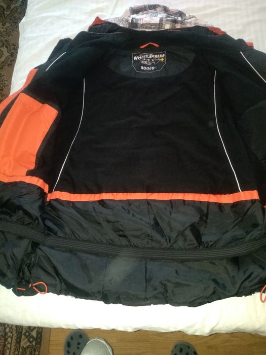 Vând greaca unisex noua, mărimea xxxl