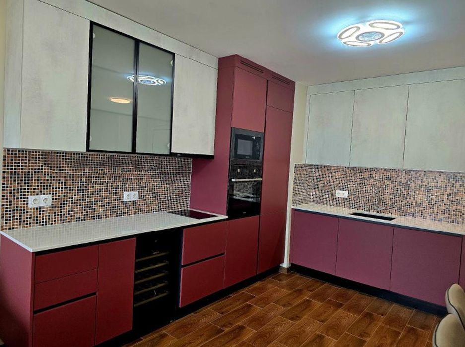 Дава се под наем Двустаен апартамент в София, Център - 79 кв.м за 999 € - Снимка #5