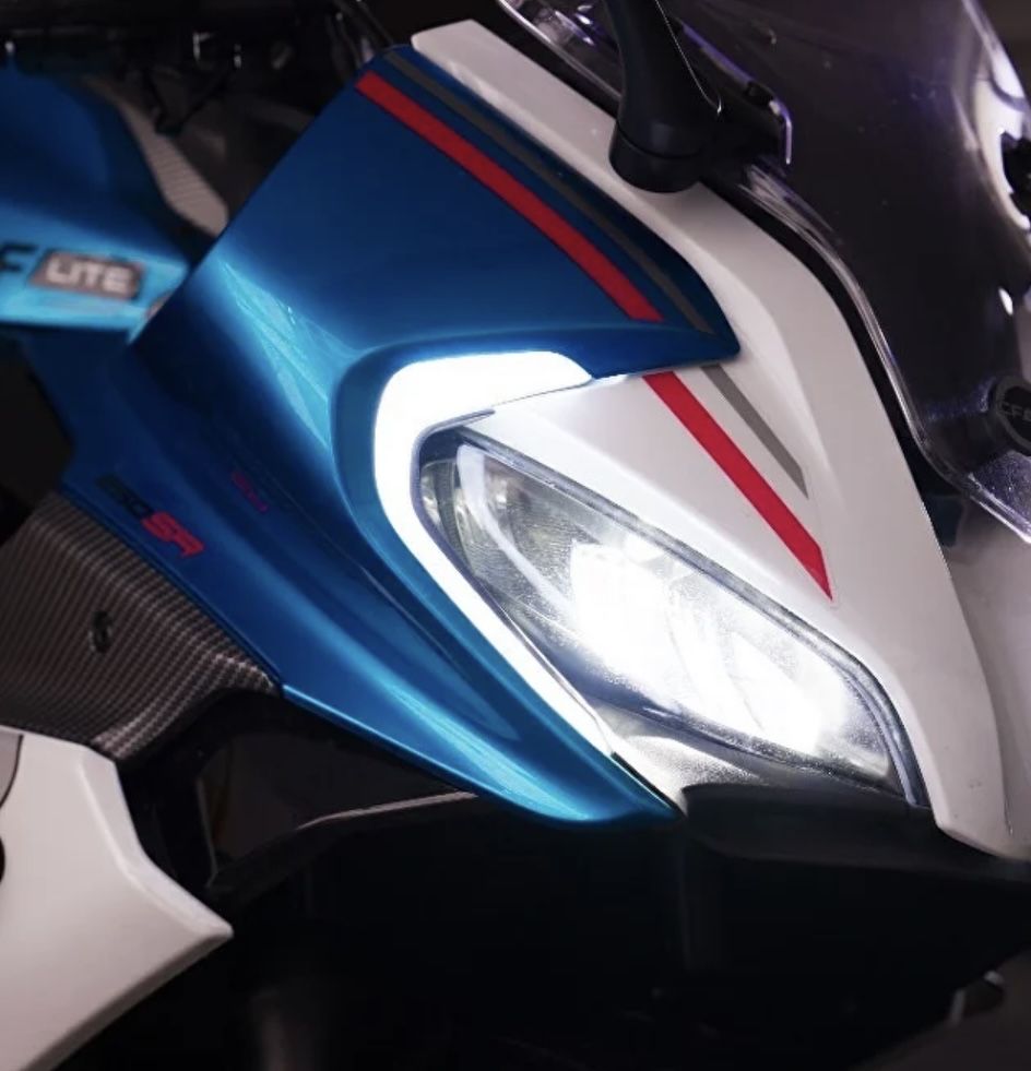 CFMOTO 250SR (cf250)