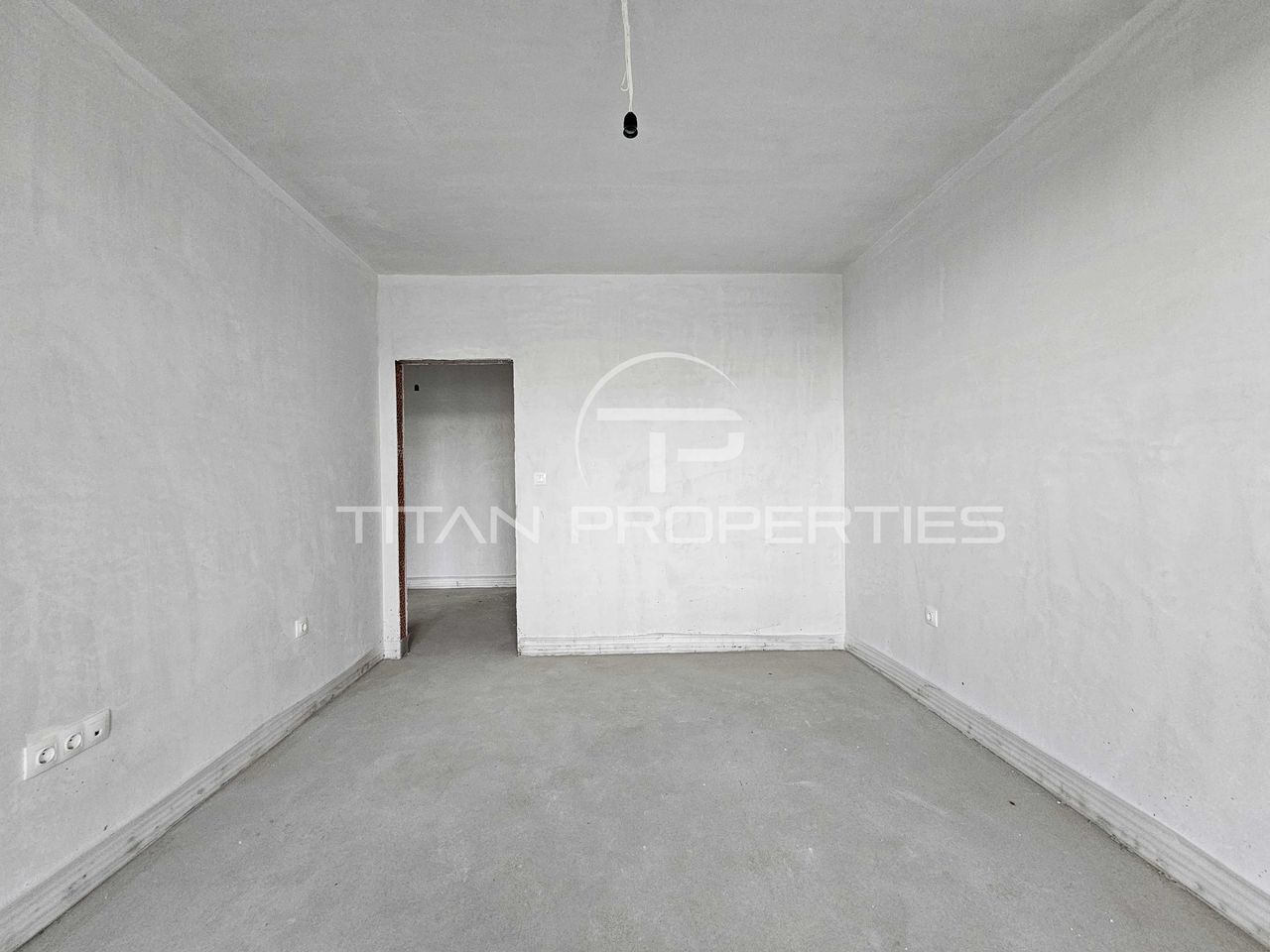 Продава се Тристаен апартамент в Пловдив, Център - 121 кв.м за 1510 €/кв.м - Снимка #3