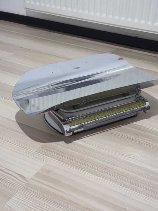 Cântar mecanic sau electronic
