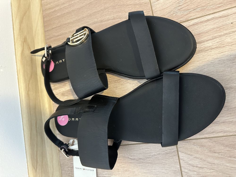 Sandale de piele