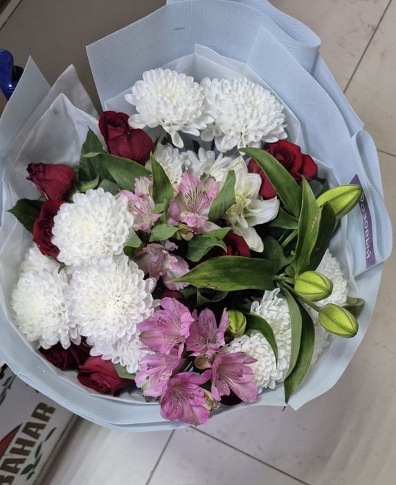 Продам букет цветов