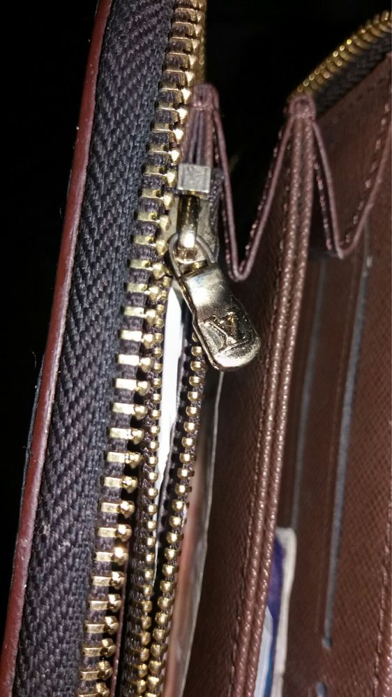 Louise vuitton walet 100 лв