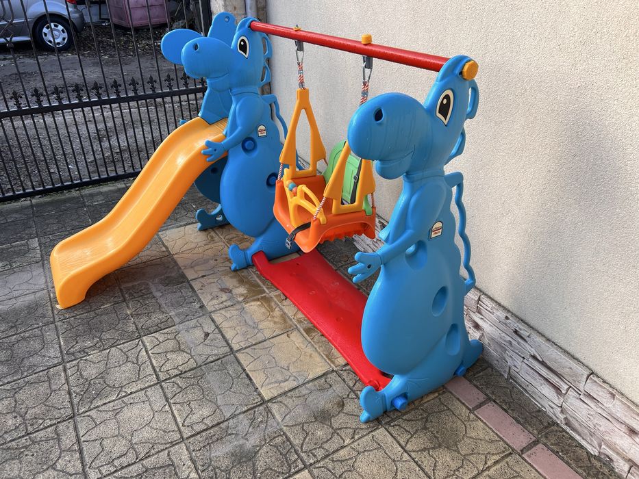Детска пързалка с люлка Pilsan Dino