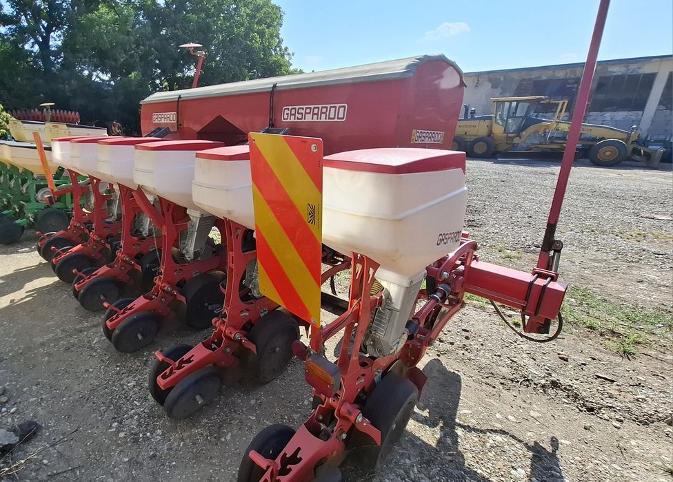 Semanatoare Vaderstad Tempo T6 +  Rapid400 C si Gaspardo MTR 6