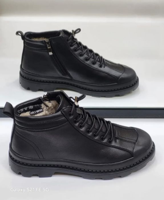 Ботинки зимние, натуральный мех
Размеры: 41,43,44
20 000 ₸