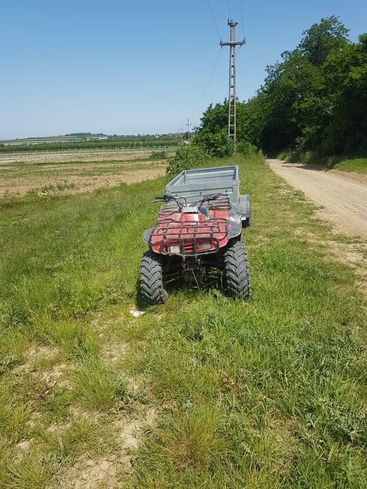 Atv honda 4x4 + remorca