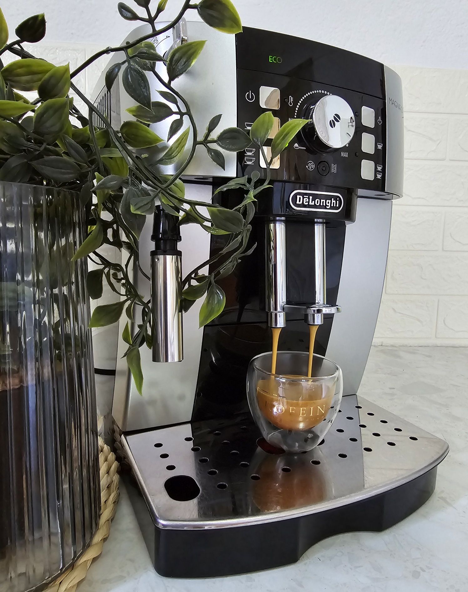 Кафемашина DELONGHI MAGNIFICA S|Делонги Магнифика с гаранция и подарък