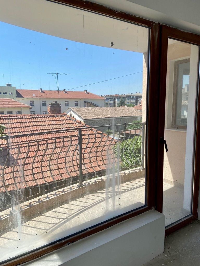 Продава се Тристаен апартамент в Казанлък - 84 кв.м за 1032 €/кв.м - Снимка #7