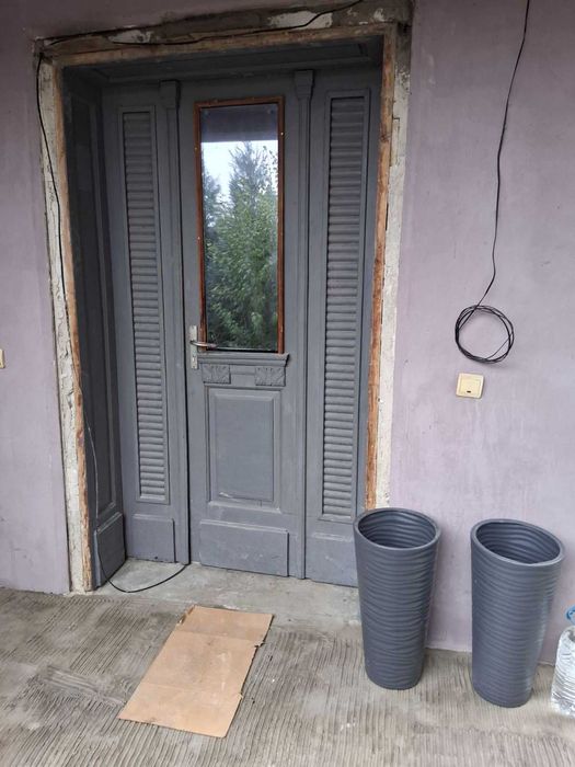 Врата двустранна