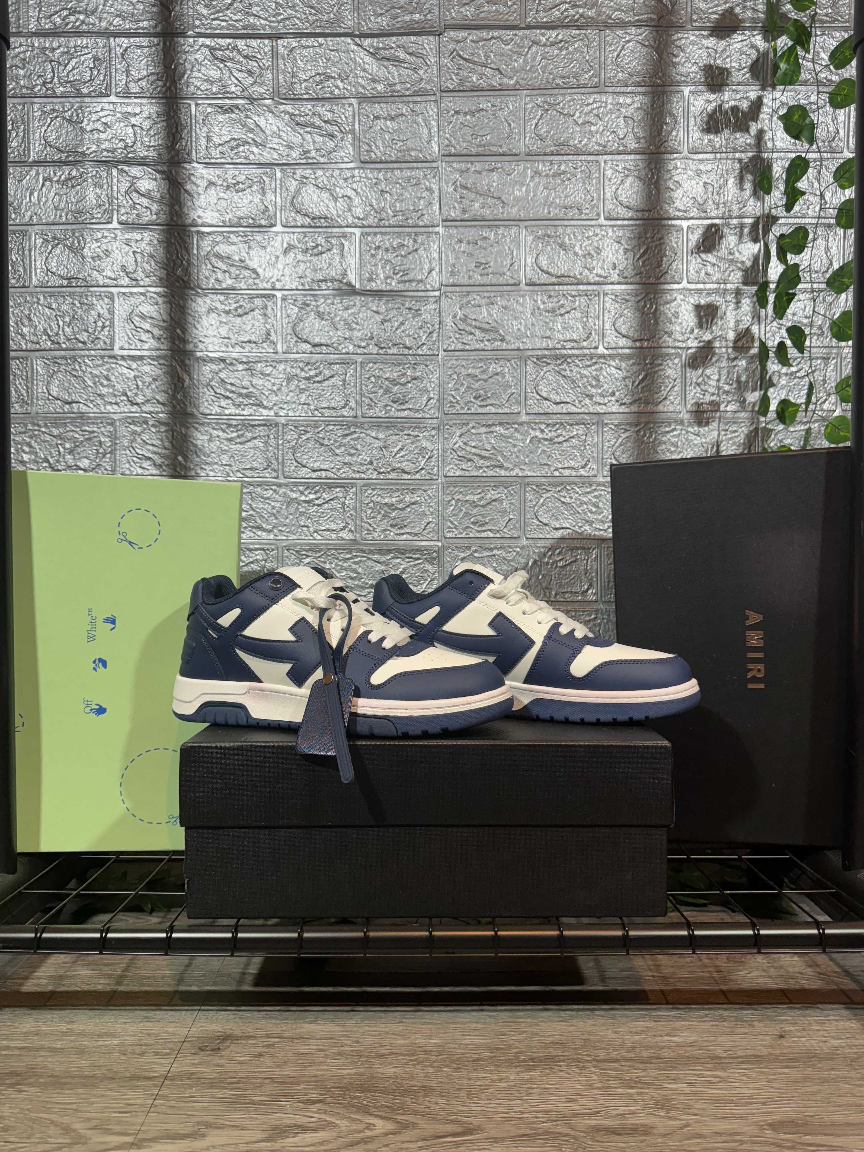 Off - White Out Of Office marimea 43