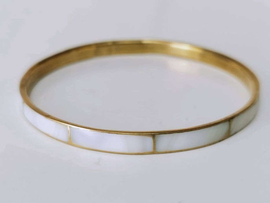 Veche bratara din alama cu sidef incrustat