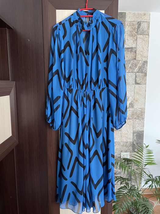 Vând rochie din voal