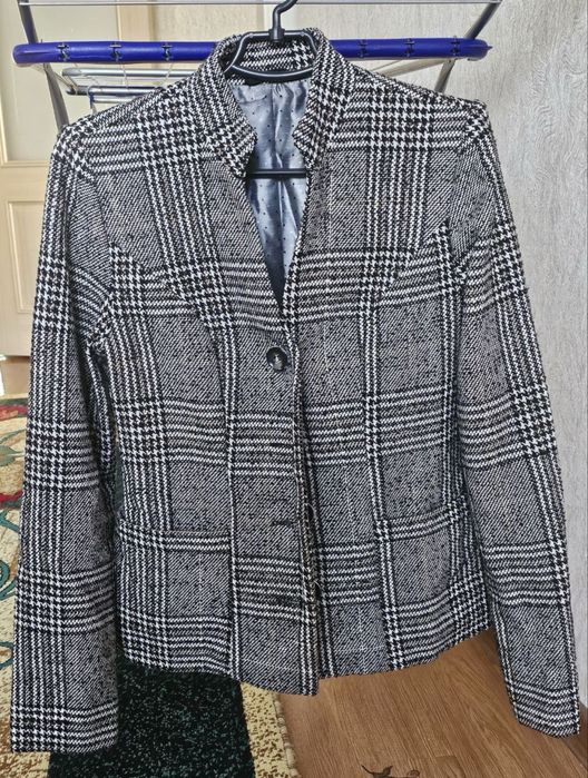 Брючный костюм женский