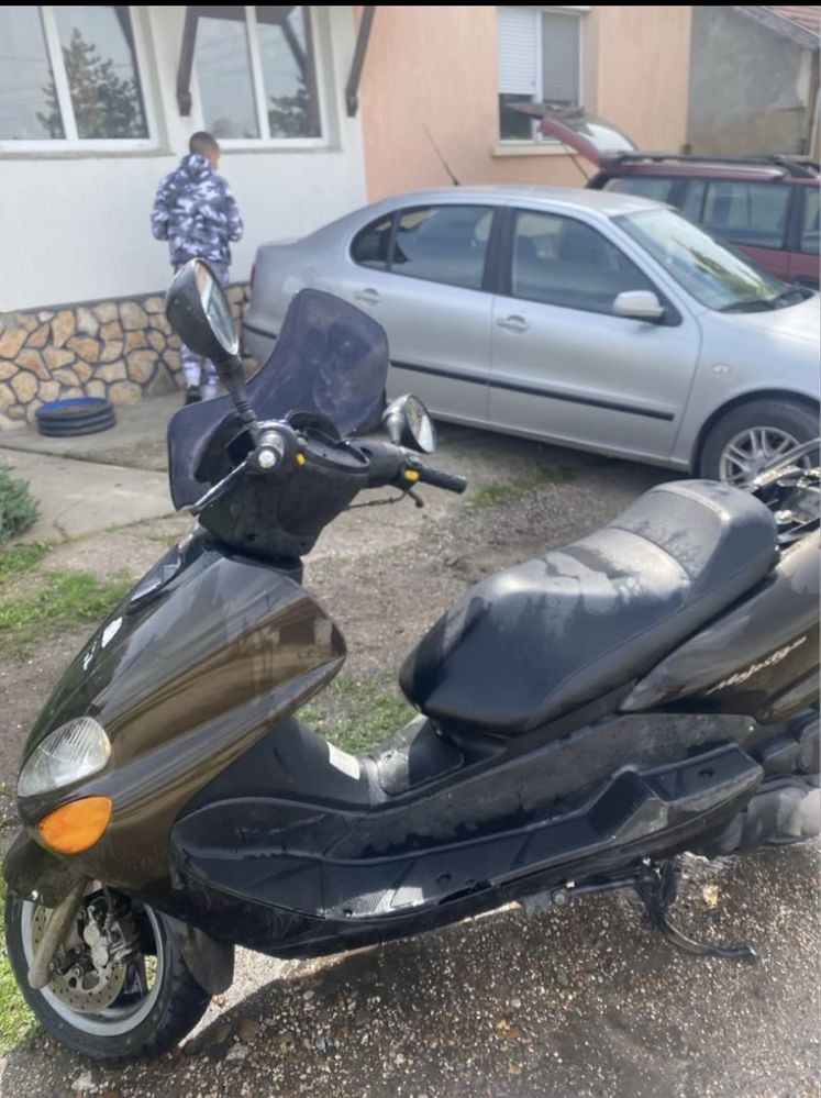 Yamaha majesty 125 на части