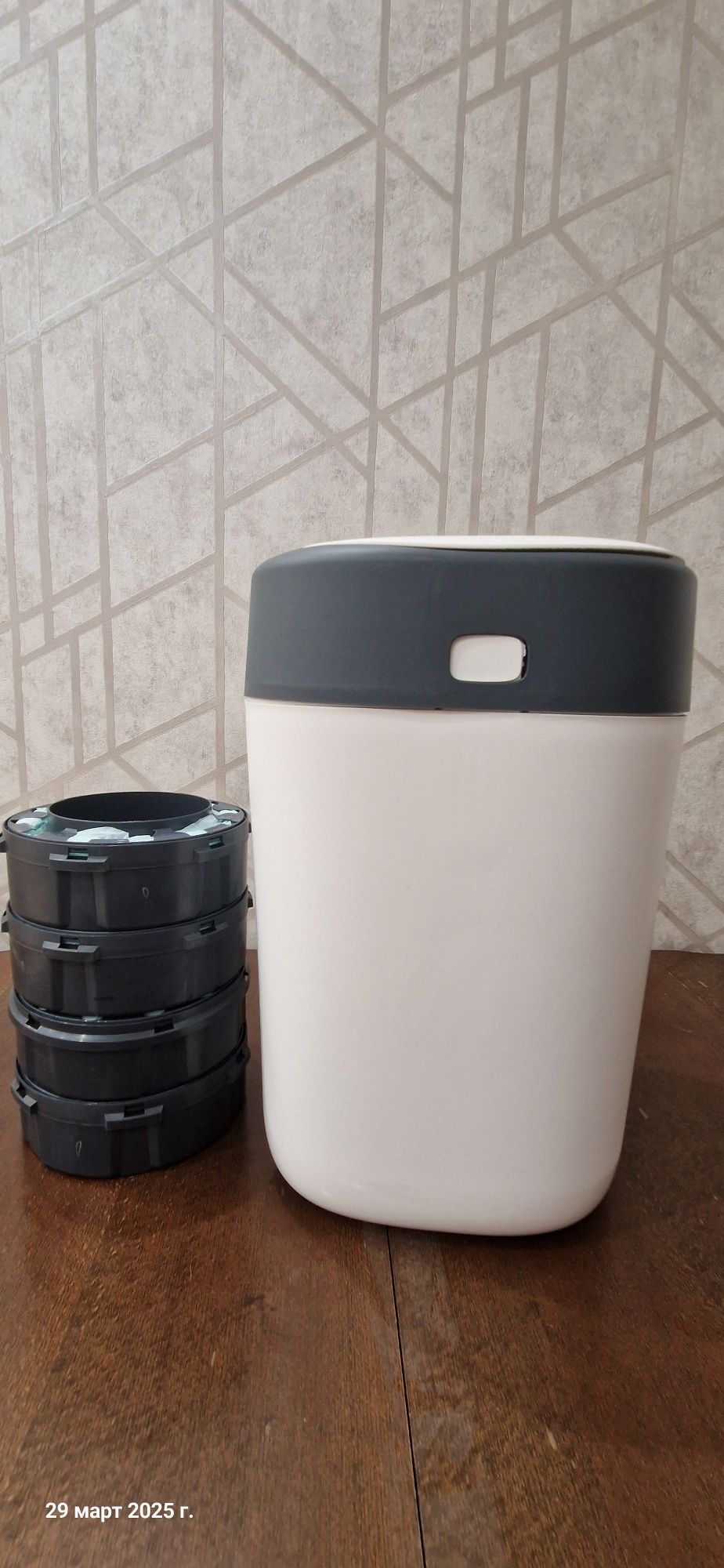 Кош за пелени Tommee Tippee Sangenic Twist and Click Advanced