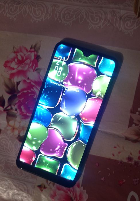 Продается смартфон