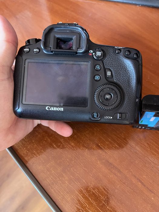 Canon eos  6d body