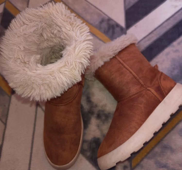 Cizme Zara îmblănite 34