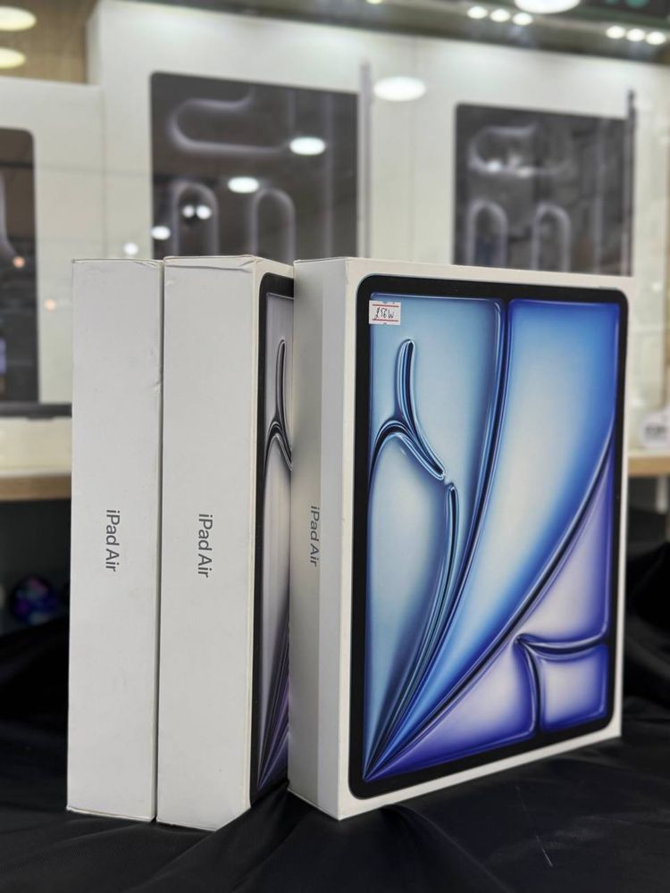 iPad Air M3 у Артура в магазине Б17 Hofmann на Малике