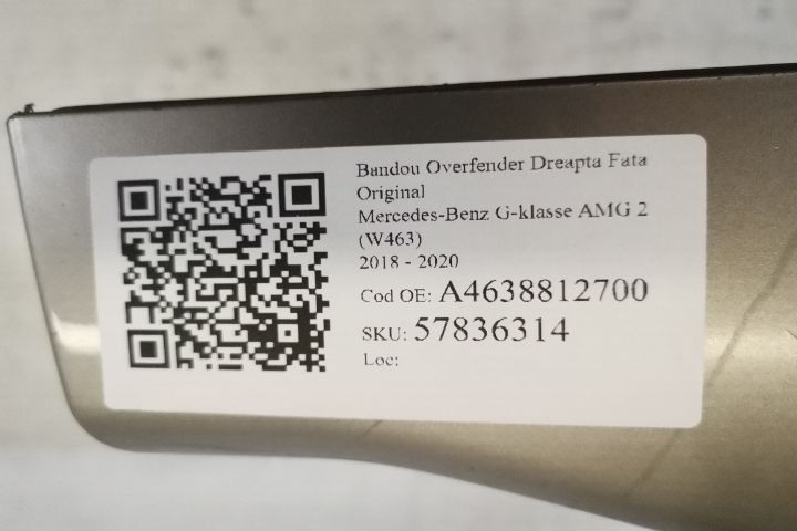 Бандо Оверфендер Дясна Предна Оригинален Мерцедес-Бенц / Mercedes-Benz