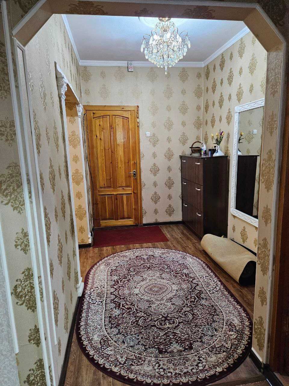 Продается квартира готовый к проживанию! Массив Куйлюк-5, 49 дом!