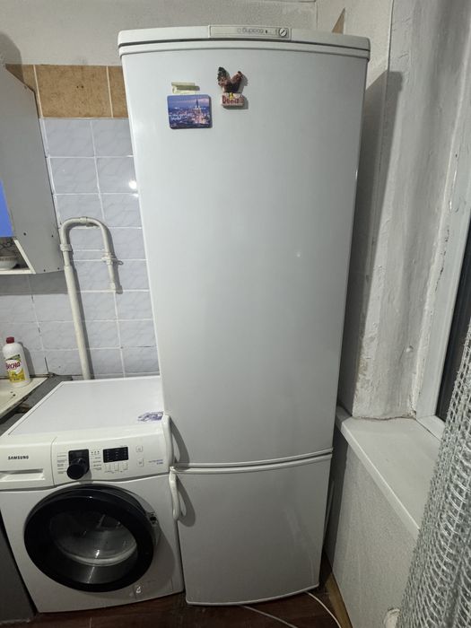 Продам холодильник срочно