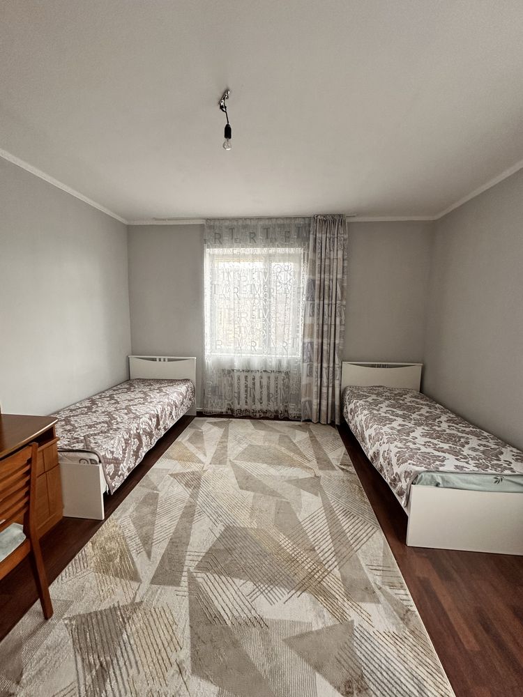 Продам 2-уровневый кирпичный дом +гараж+складское помещение