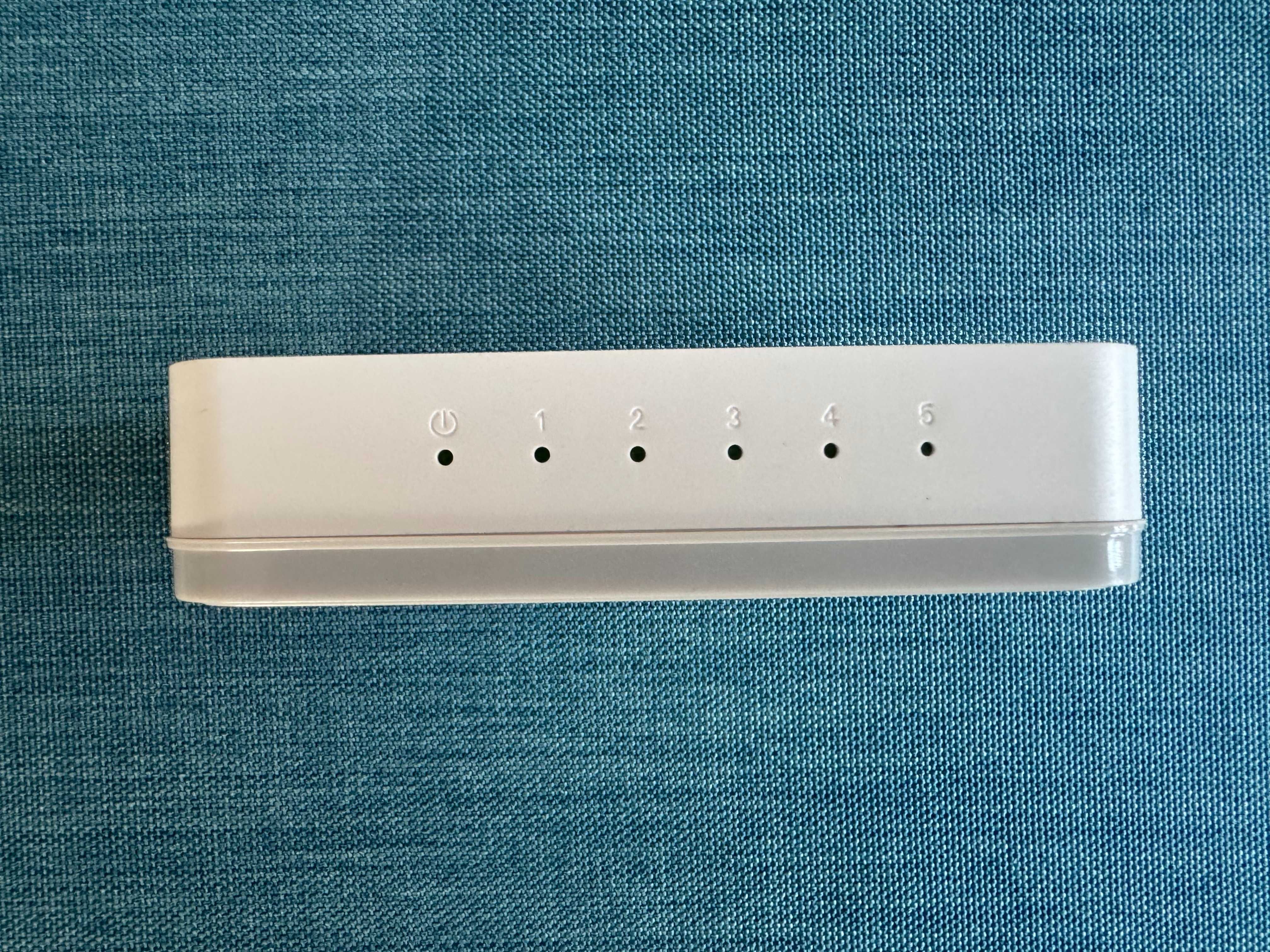 D-Link switch GO-SW-5E 5-port 100 mbps / Длинк суич 5-портов 100 мбпс